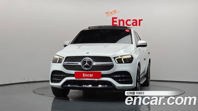 Mercedes-Benz GLE-Class 2020 — photo 3