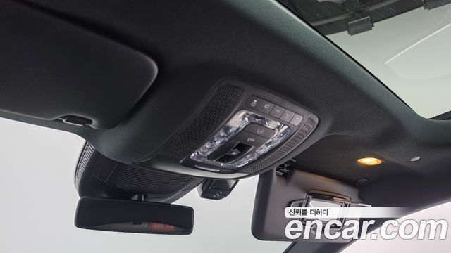 Mercedes-Benz GLE-Class 2020 — photo 26