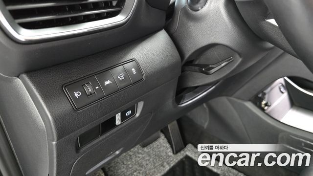 Hyundai Santafe 2023 — photo 24