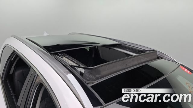 Hyundai Santafe 2023 — photo 29