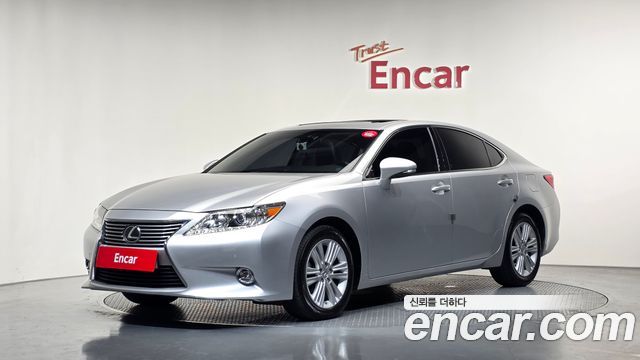 Lexus ES 2014 — photo 1