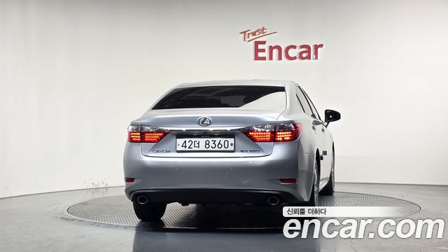 Lexus ES 2014 — photo 4