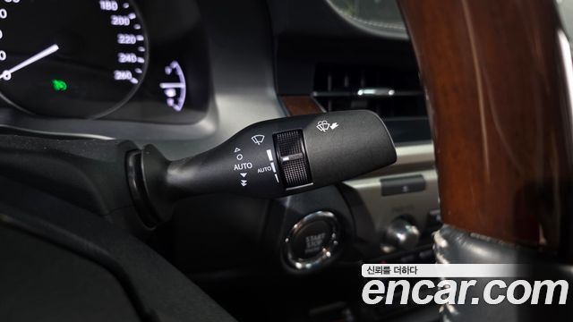 Lexus ES 2014 — photo 16