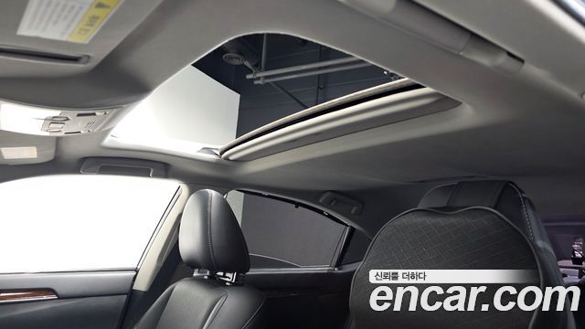 Lexus ES 2014 — photo 17