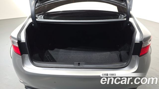 Lexus ES 2014 — photo 18