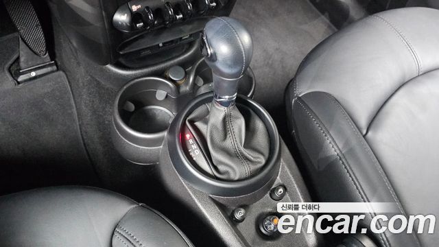 Mini Countryman 2016 — photo 9