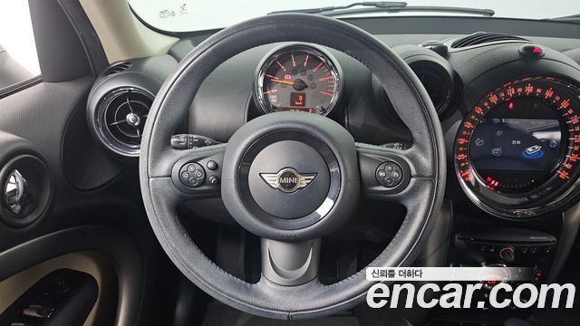 Mini Countryman 2016 — photo 16