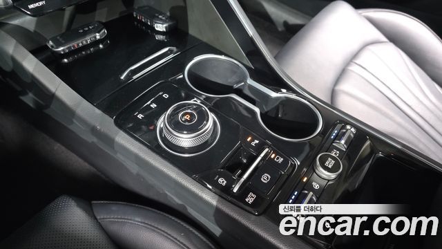 Kia K5 2023 — photo 12