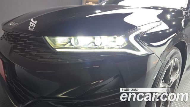 Kia K5 2023 — photo 8