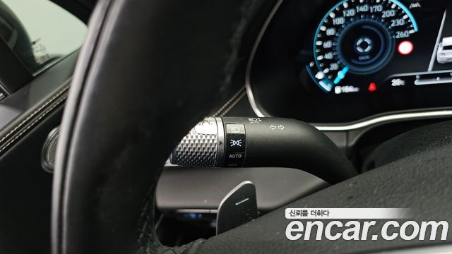 Genesis GV80 2022 — photo 29