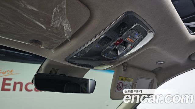 Genesis GV80 2022 — photo 35