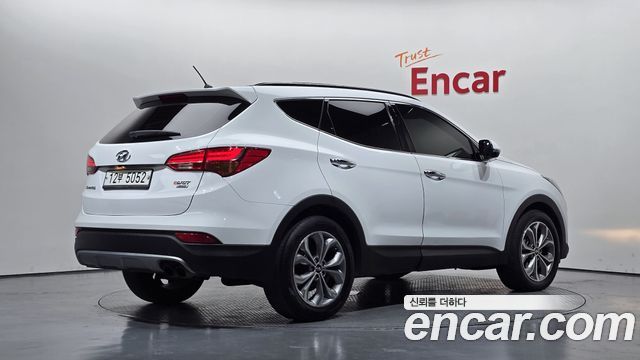 Hyundai Santafe 2015 — photo 2