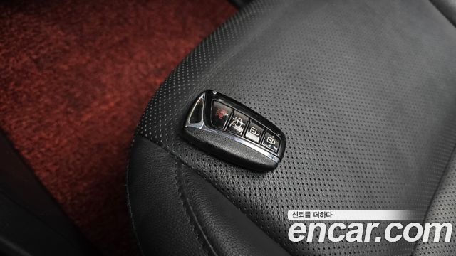 Hyundai Santafe 2015 — photo 22