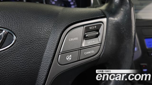Hyundai Santafe 2015 — photo 25