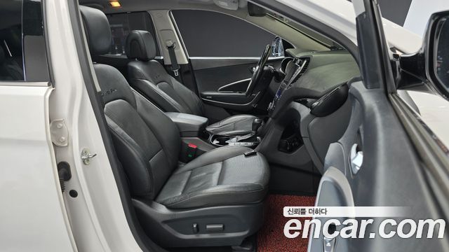 Hyundai Santafe 2015 — photo 16