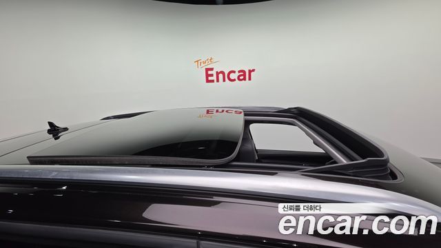 Volkswagen Touareg 2020 — photo 11