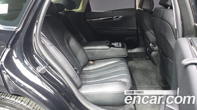 Genesis G80 2022 — photo 18