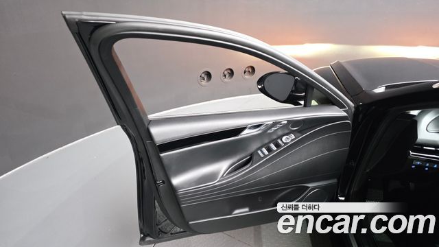 Genesis G80 2022 — photo 14