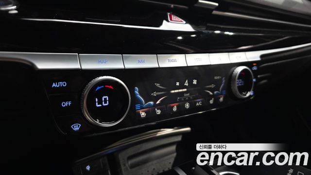 Genesis G80 2022 — photo 31