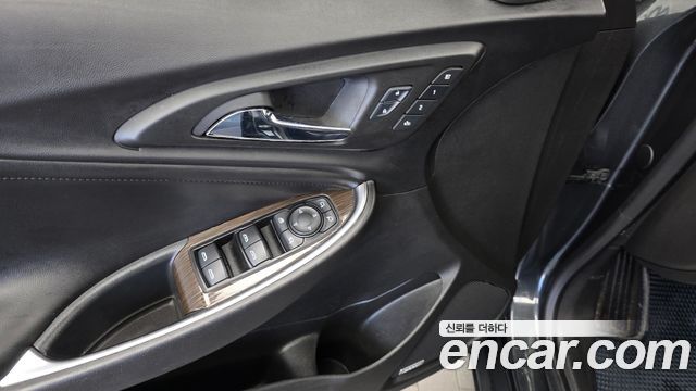 Chevrolet Korea Malibu 2017 — photo 29