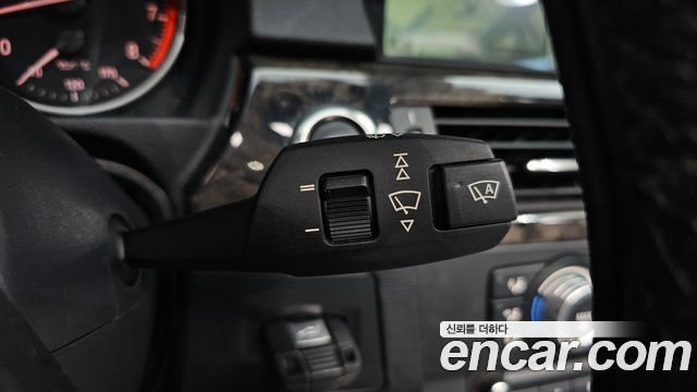BMW 3-Series 2007 — photo 24