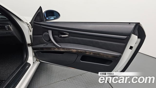 BMW 3-Series 2007 — photo 15
