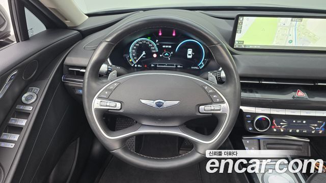 Genesis G80 2022 — photo 13