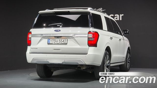 Ford Expedition 2021 — photo 2