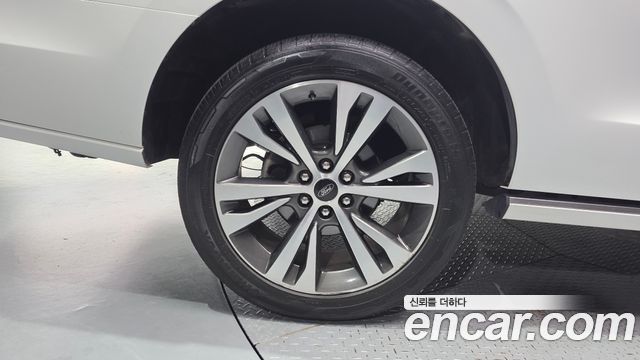 Ford Expedition 2021 — photo 5