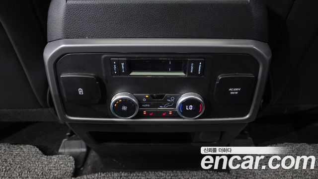Ford Expedition 2021 — photo 37