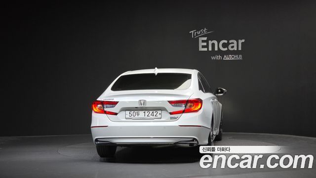 Honda Accord 2019 — photo 4