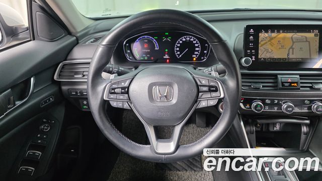 Honda Accord 2019 — photo 20