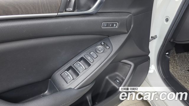Honda Accord 2019 — photo 26
