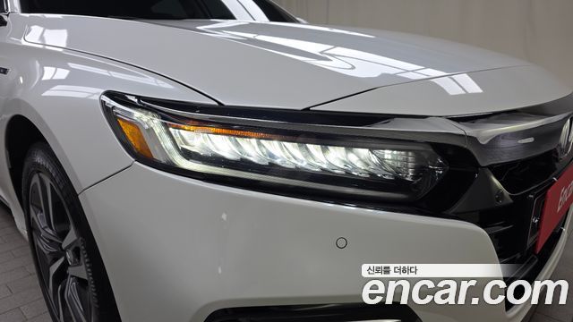 Honda Accord 2019 — photo 8
