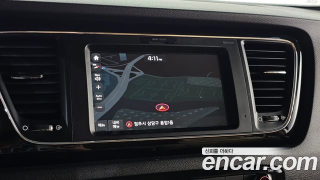 Kia Canival 2018 — photo 15