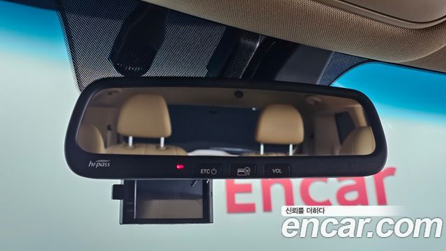 Kia Canival 2018 — photo 17
