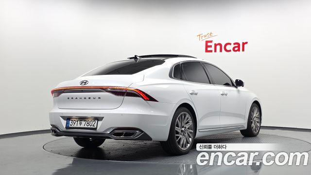 Hyundai Grandeur 2021 — photo 2