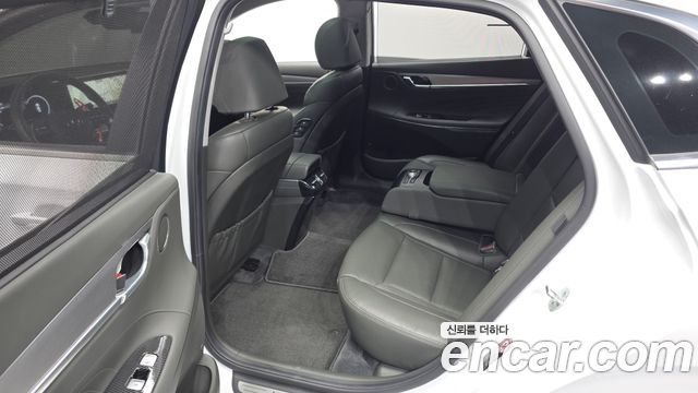 Hyundai Grandeur 2021 — photo 18