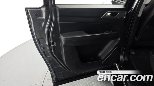 KG Mobility Rexton 2019 — photo 15
