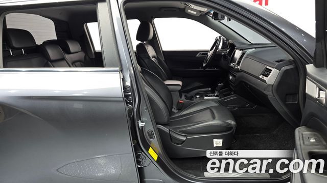 KG Mobility Rexton 2019 — photo 16