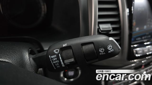 KG Mobility Rexton 2019 — photo 30
