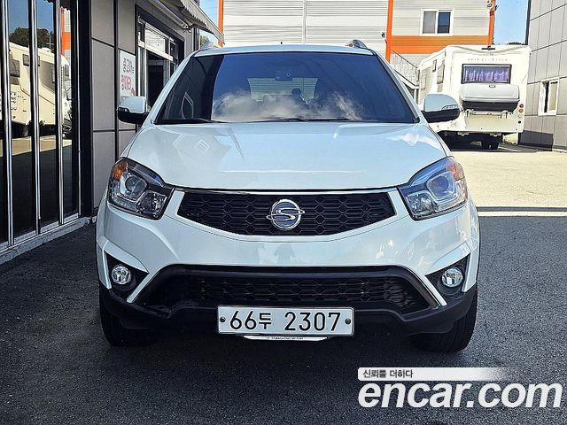KG Mobility KORANDO 2014 — photo 2