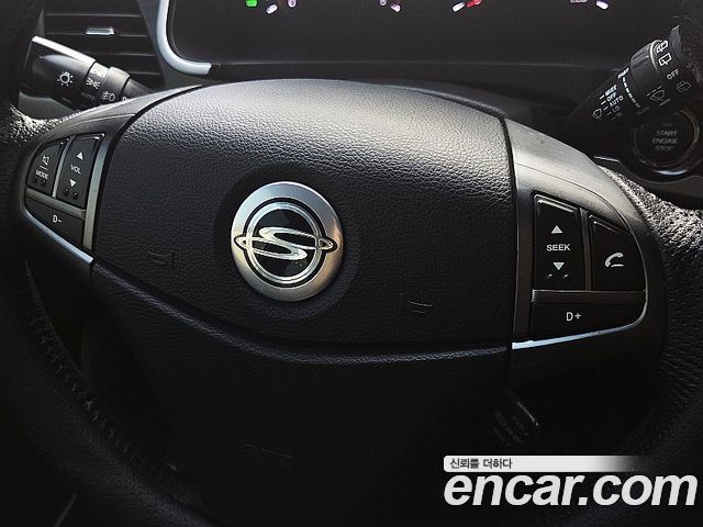 KG Mobility KORANDO 2014 — photo 13