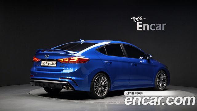 Hyundai AVANTE 2017 — photo 2