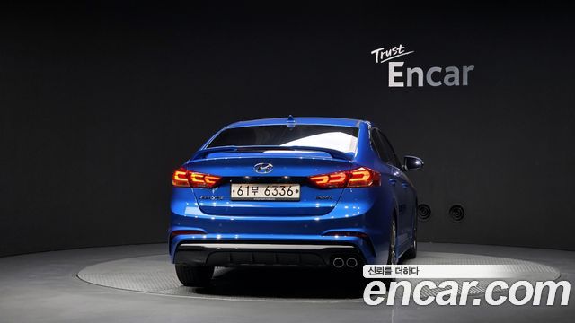 Hyundai AVANTE 2017 — photo 4