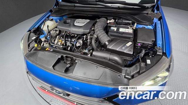 Hyundai AVANTE 2017 — photo 6