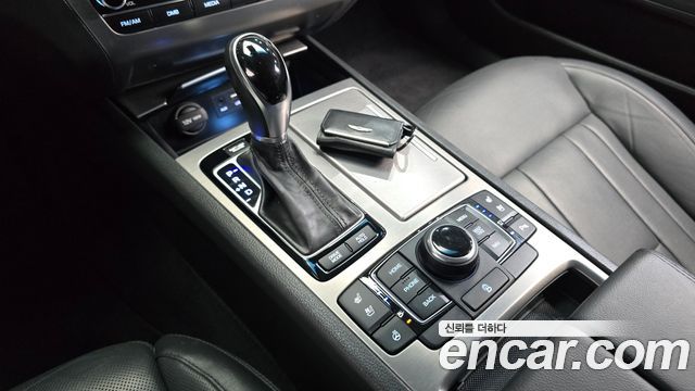Hyundai Genesis 2015 — photo 12