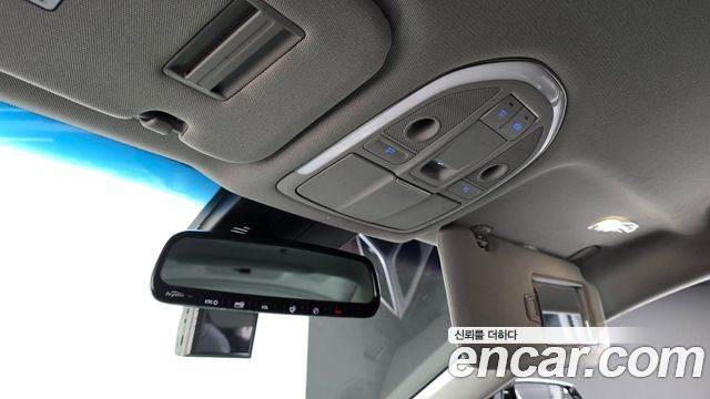 Hyundai Genesis 2015 — photo 28