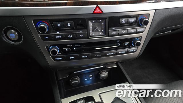 Hyundai Genesis 2015 — photo 30