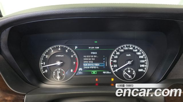 Genesis EQ900 2016 — photo 8
